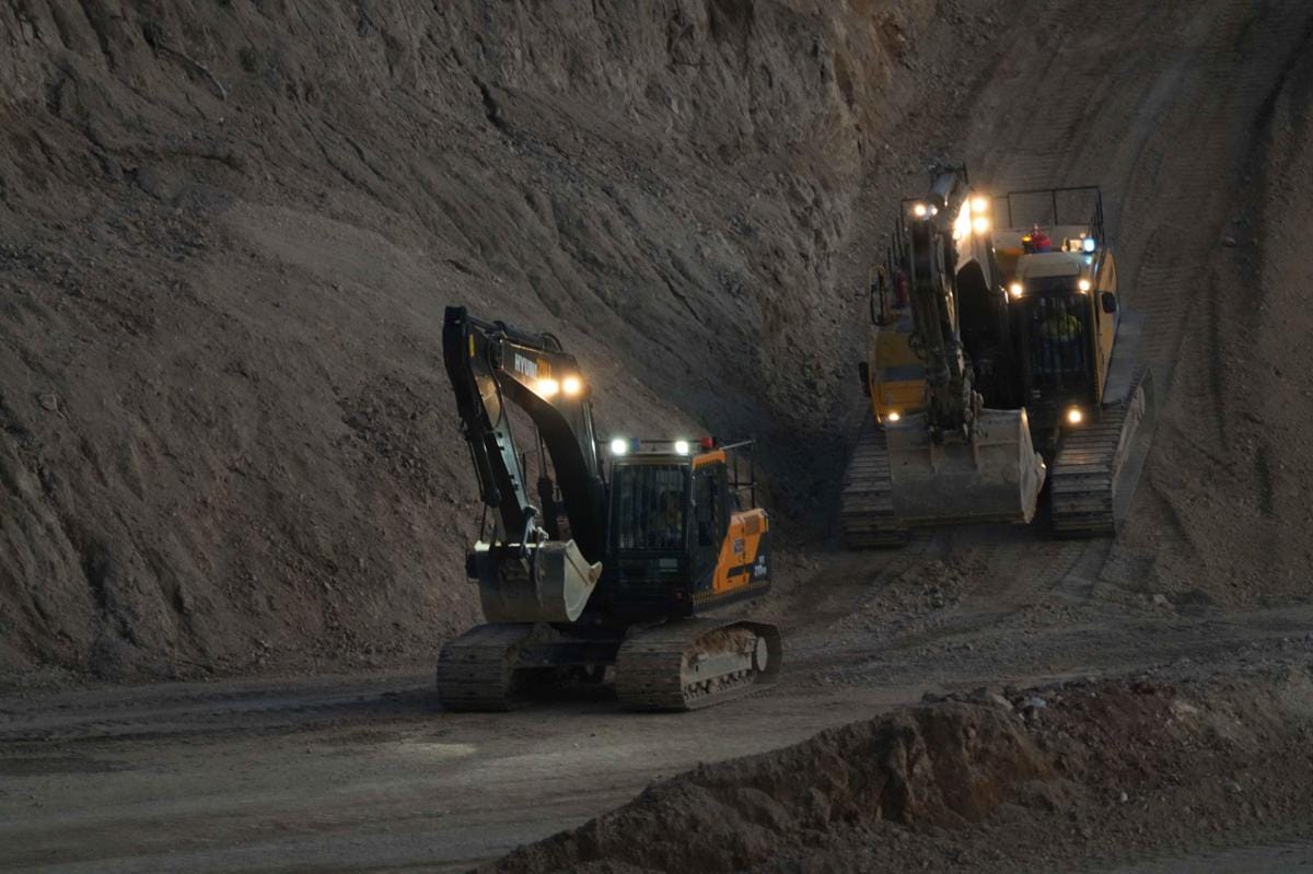 Eksplorasi Awal Kolokoa, EMAS: Potensi Sumber Daya Satelit Pani