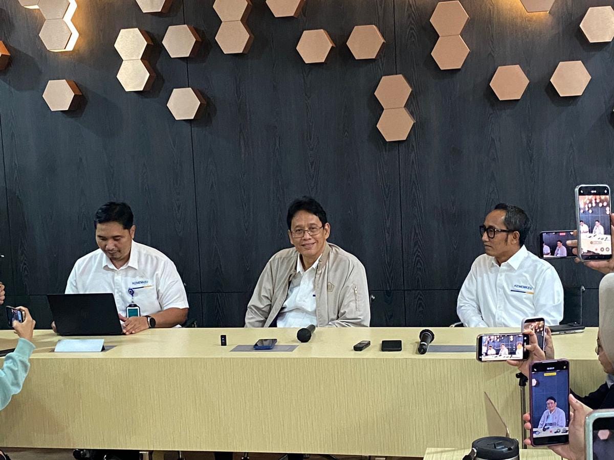 Purbaya Copot Dua Pejabat Pajak Imbas Melonjaknya Restitusi