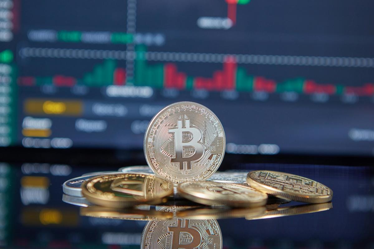 OJK Blokir Total 255 Entitas Gadai dan Pedagang Kripto Ilegal