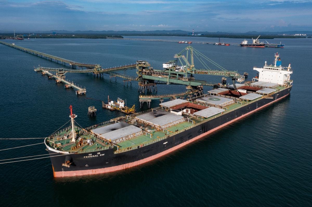 Kinerja ITMG Q1-2026: Pendapatan Naik 3%, Laba Menurun 15,8%