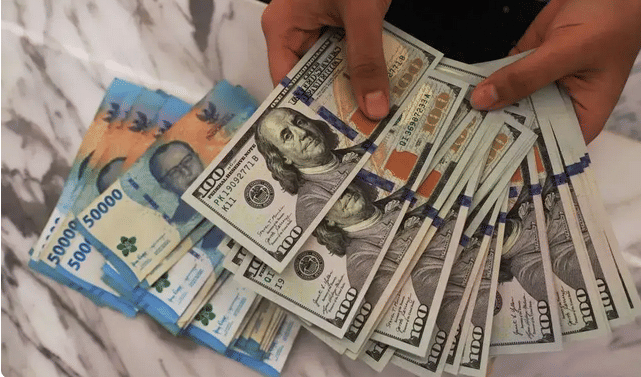 Rupiah Berpotensi Sentuh Rp18.000/US$, Intervensi Purbaya Kurang Efektif?