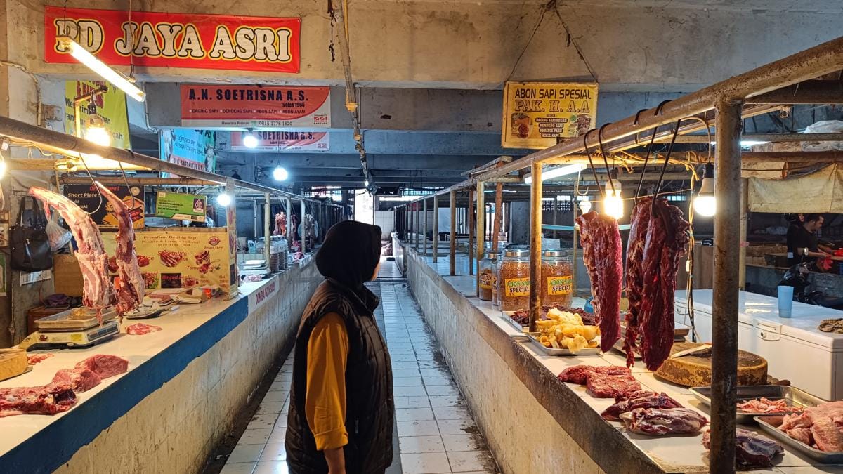 BPS Peringatkan Lonjakan Harga Daging Sapi dan Ayam Ras