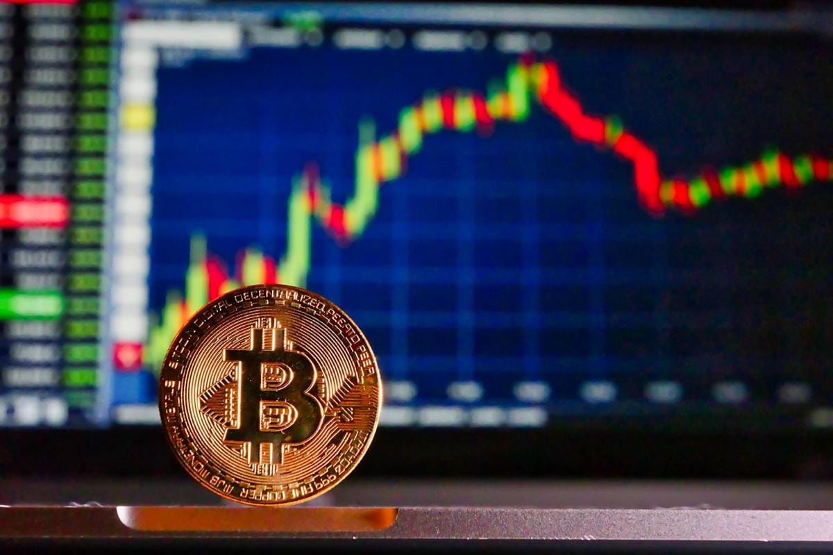 Bitcoin Kehilangan Momentum, Tekanan Geopolitik Picu Koreksi Kripto