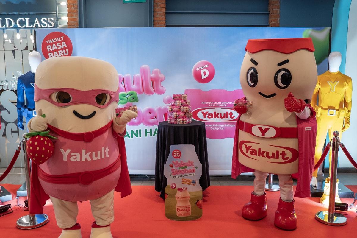 Lanjut Inovasi Produk, Yakult Rilis Varian Rasa Stroberi