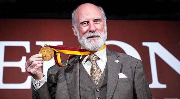 Bapak Internet Dunia Vinton Cerf Pensiun dari Google, Ini Sosoknya