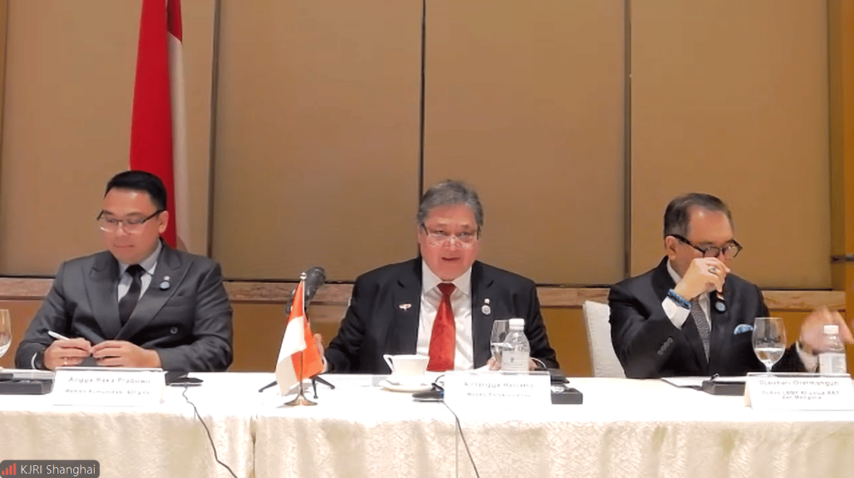 Temui Mendag Cina, Menko Airlangga Bahas Investasi US$2,5 Miliar
