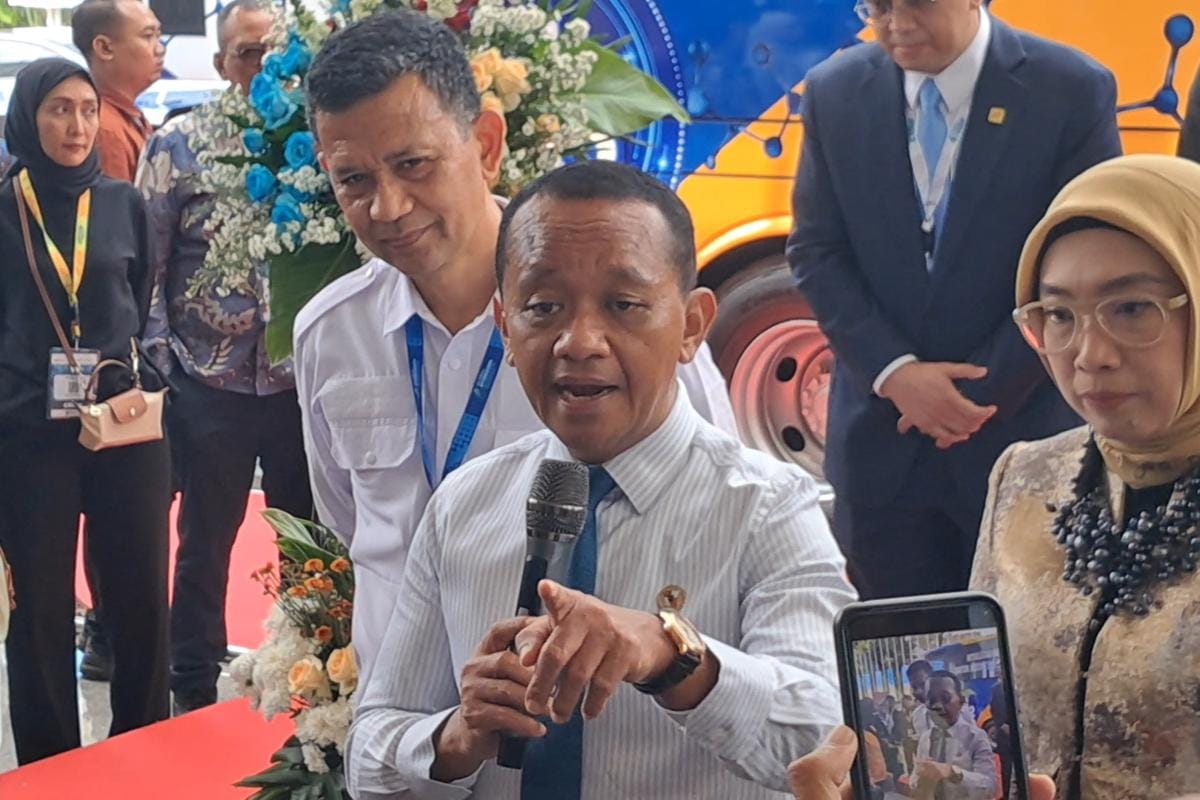 Kementerian ESDM Resmikan Bus Hidrogen dan Koridor Hijau Jakarta-Patimban