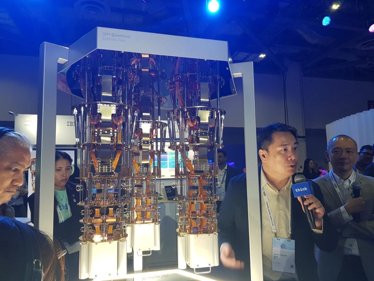 Investasi US$10 Miliar Komputer Kuantum IBM Tiba di Singapura