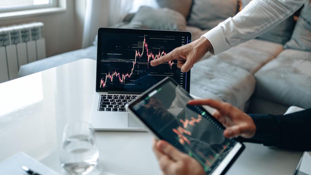 5 Keuntungan Diversifikasi Investasi Pakai ETF Dibanding Saham