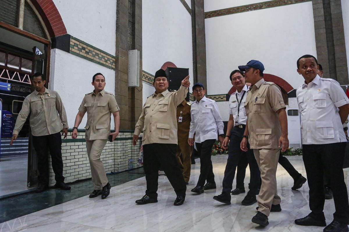 Prabowo Dorong Peningkatan Investasi Sektor Perkeretaapian