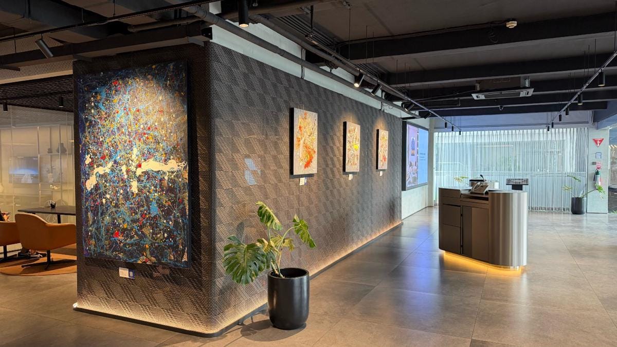 Pameran Seni 'The Art of Joy' Digelar di Showroom BMW Astra Cilandak dan Serpong