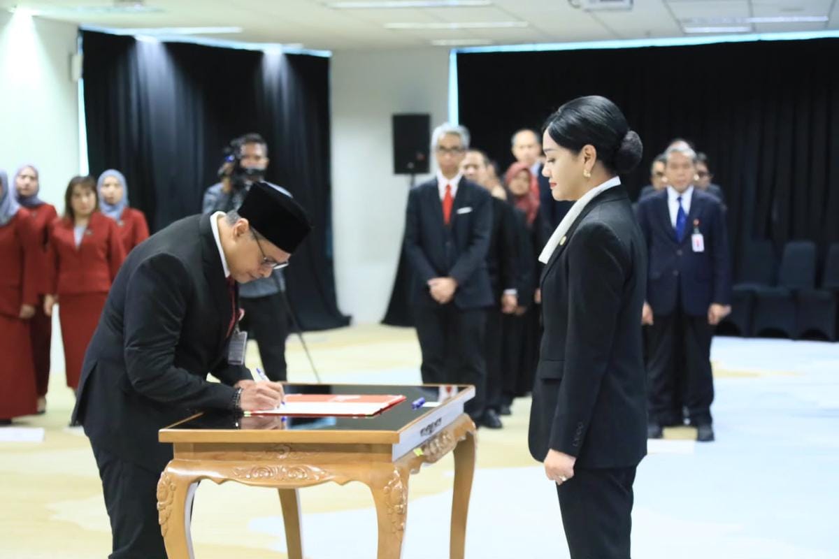 OJK Lantik Henry Rialdi sebagai Deputi Komisioner BMKS