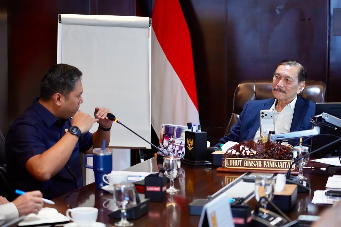 Bertemu Kepala BGN, Luhut Minta Pembenahan Tata Kelola MBG