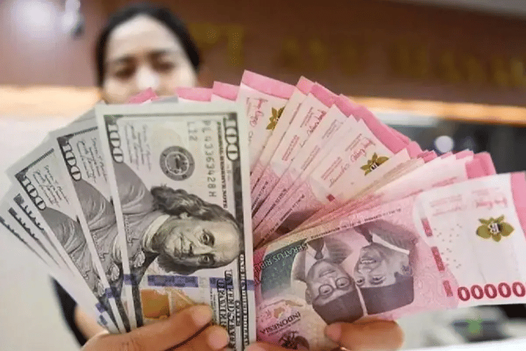 Sinyal Hawkish Fed Tekan Rupiah, Tapi BI Tetap Optimistis