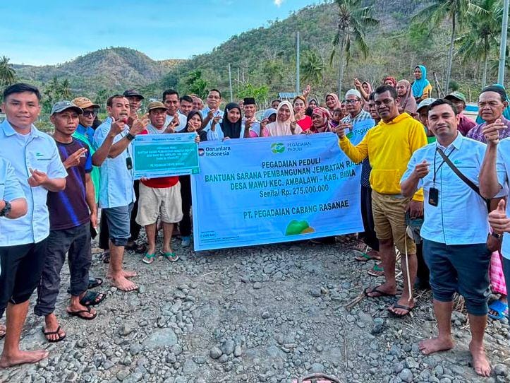 Pegadaian Dukung Pembangunan Jembatan di Bima