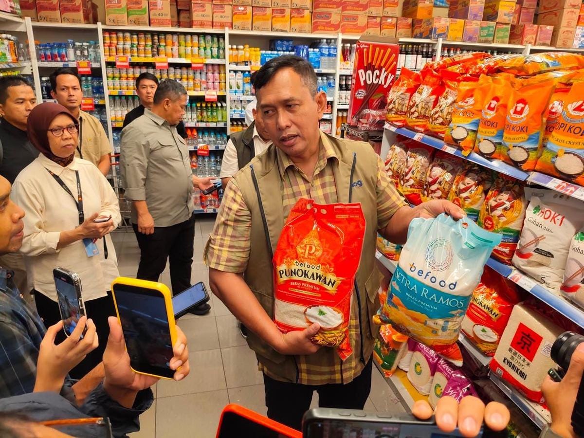 Bulog Salurkan 75.000 Ton Beras Premium ke Ritel Modern