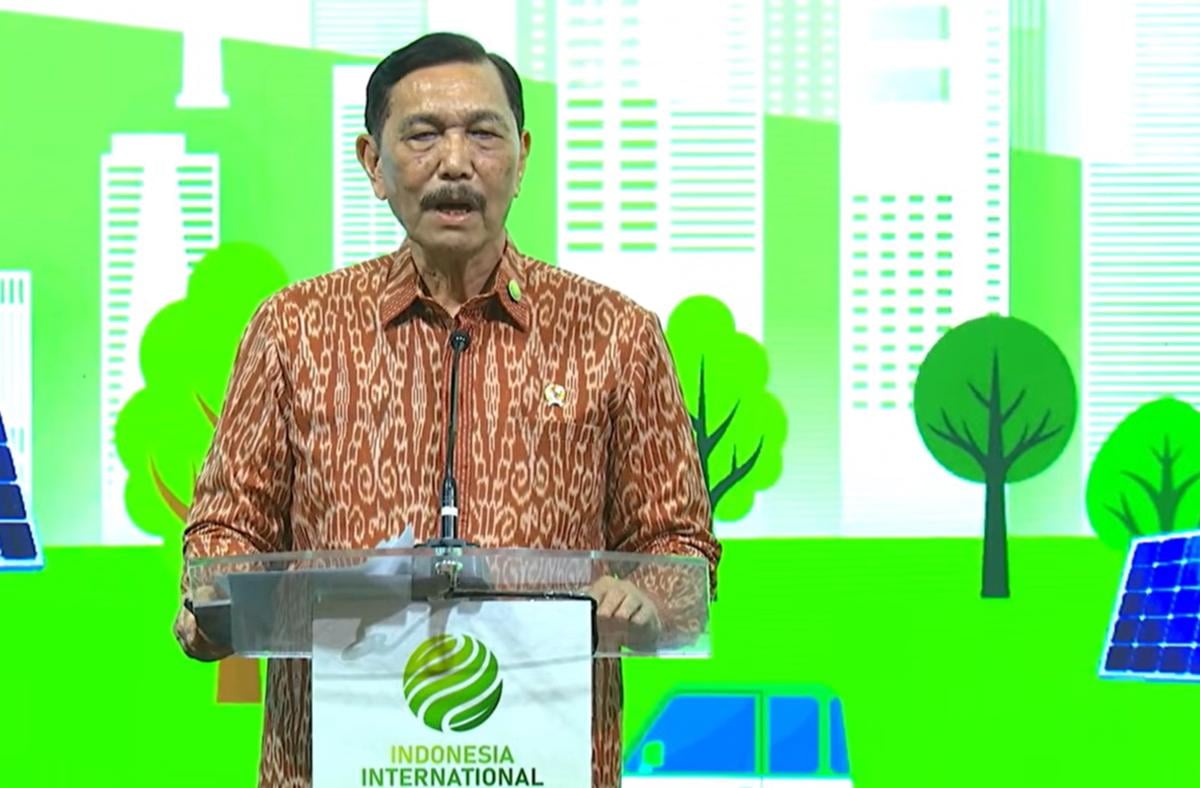 Yakinkan Investor, Luut: Indonesia Tak Akan Kolaps