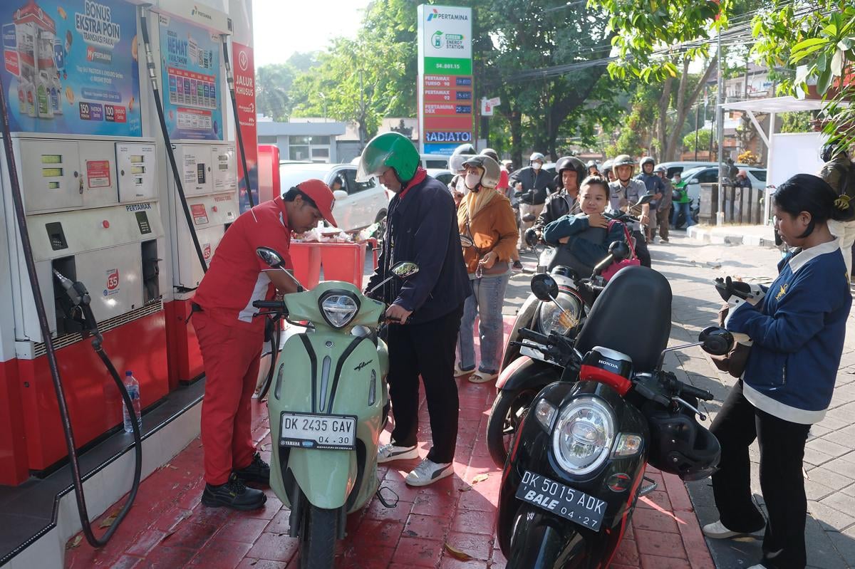 Antrean BBM di Bali, Bos Pertamina Ungkap Jangkar Kapal Jadi Salah Satu Penyebab