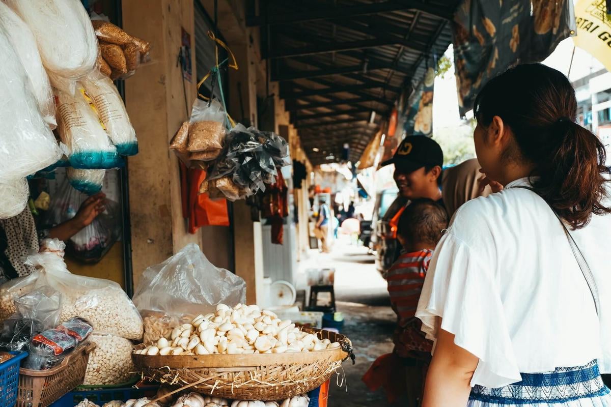 Harga Pangan Hari Ini, 26 Oktober 2026: Cabai Turun, Daging Naik