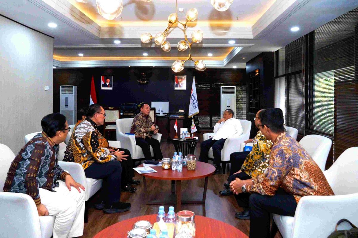 Atasi Mahalnya Bahan Baku F&B dan Impor Baja, Kemenperin Siapkan Opsi Beras Bulog