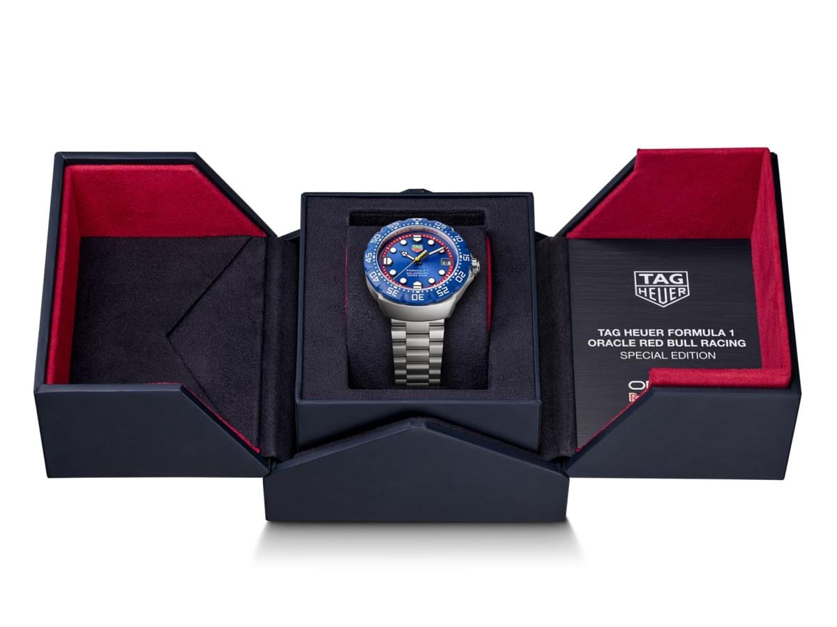 Selebrasi 10 Tahun Kemitraan, TAG Heuer Rilis Edisi Spesial F1