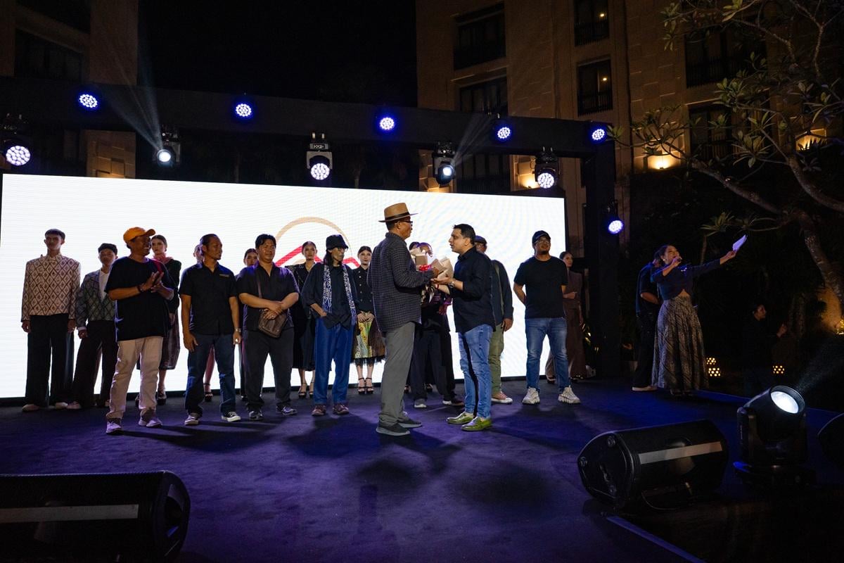 Pullman Bali Legian Beach Gelar PULLMAN XCHANGE Pamerkan Karya Seniman Internasional
